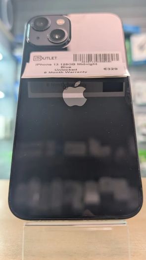 Apple iPhone 13 Midnight