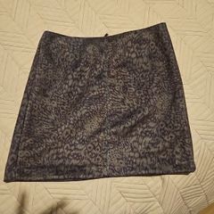 Oasis suede effect skirt - size small