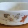 Vintage Jaj pyrex casserole dish pattern without lid. Image 9