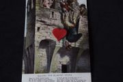 Ireland Postcard : Kissing The Blarney Stone , Humour Type Postcard - 1900s