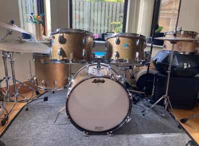 Vintage 1970s Ludwig Champagne Sparkle 4-piece drum kit