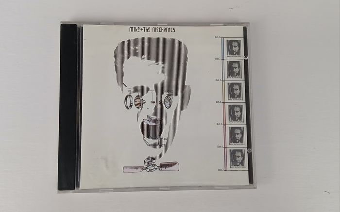 CD Mike & The Mechanics