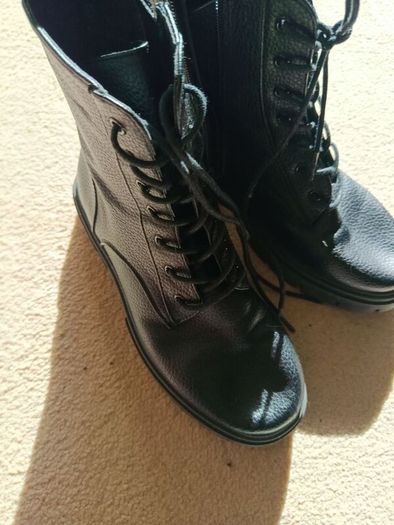 girls boots size 3