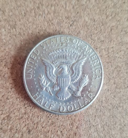 1968 D. Half Dollar Kennedy and 1969 Liberty quarter dollar