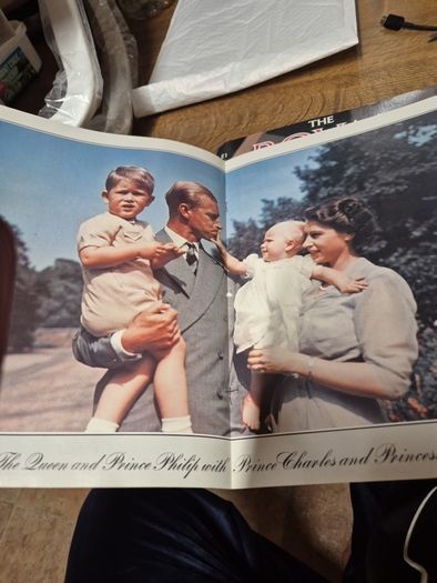 Vintage The Royal Family 1984