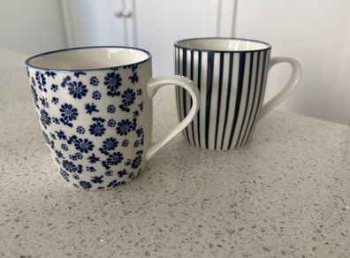Nicola Spring 6 small mugs