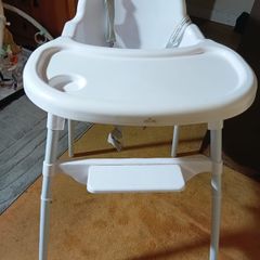Babylo High Chair  for 1x Pampers