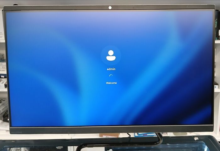All in One Lenovo Ideacentre AIO 3 24 Computer Ryzen 7 4700U 2.00GHz 1TB SSD 8GB Ram Windows 11 Home