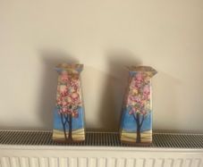 Pair of 1930s T. Lawrence Falcon Ware Marguerite Art Deco Vases