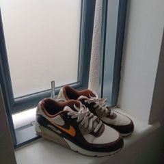 Excellent quality Nike Air Goretex trainers