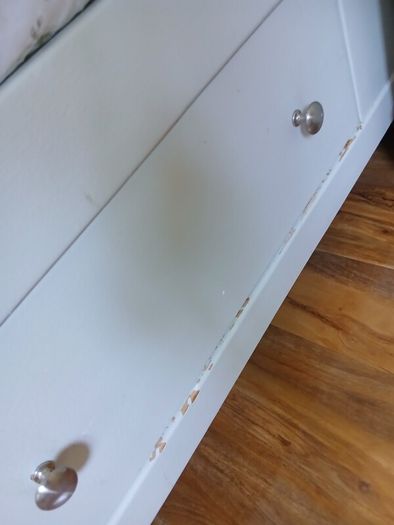 King Sleigh Bed matching lockers & chest of drawers