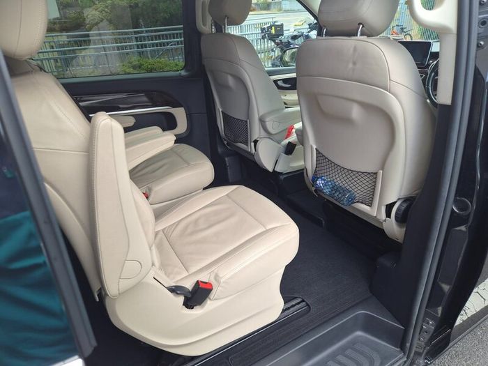 Mercedes-Benz V-Class 2016