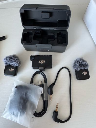 Dji mic mini with charging case