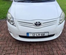 Toyota Auris 2012