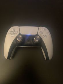 PS5 controller