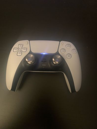 PS5 controller