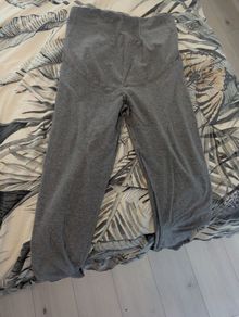 Size 8 maternity leggings