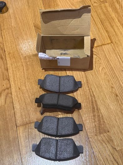 Honda Civic EM1 front Brake pads brand new