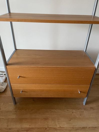 Shelves / Shelving unit