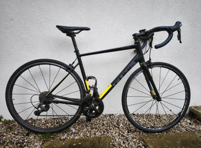 Adult Road Bike: Cube Attain