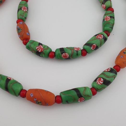 Antique Venetian Style Floral Parrot Green Glass Beads Necklace