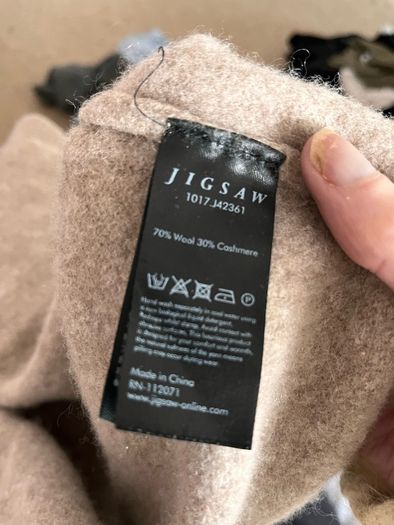 Wool/cashmere jigsaw jumper