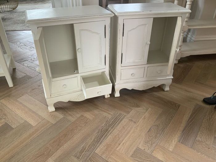 Bedside Lockers