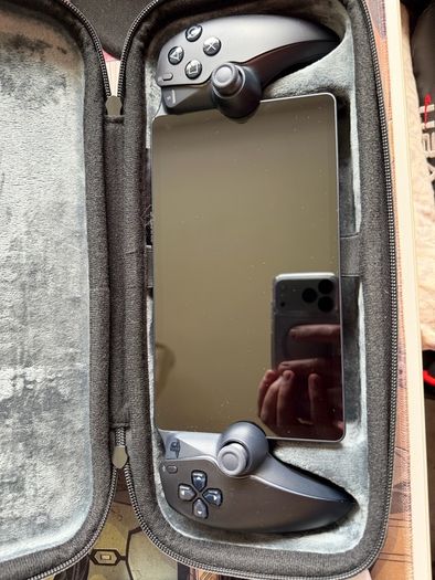 PS Portal - Playstation Portal with case