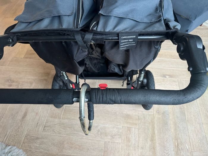 Out and About Double Nipper v4