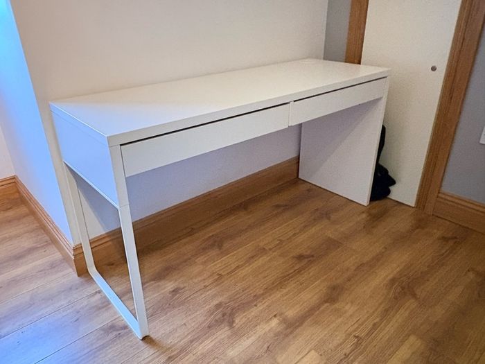 Ikea Micke desk