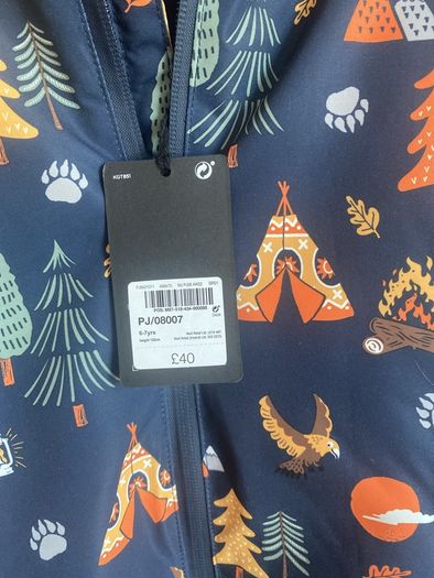 Warm waterproof snowsuit 6-7 years BNWT