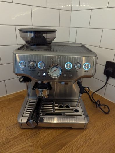 Sage Barista Express Stainless Steel + Complete Accessory Bundle, Knock Box & Manual