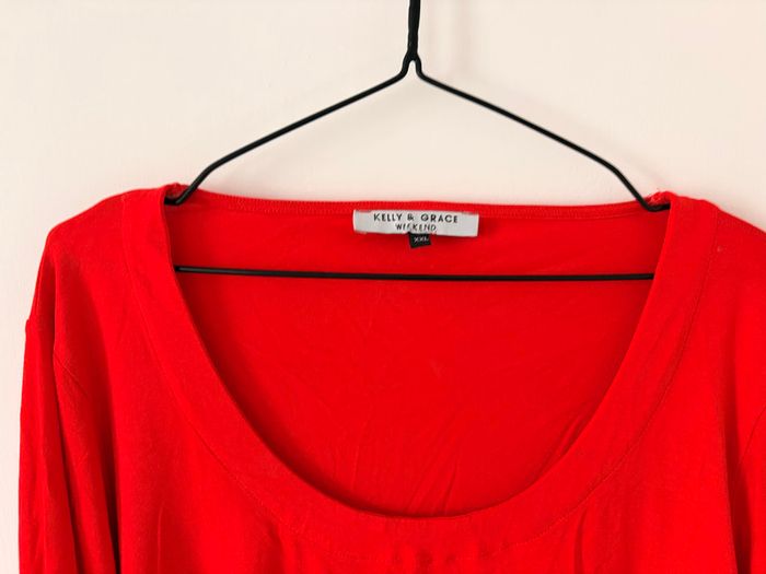 Kelly & Grace Red Round Neck Top XXL