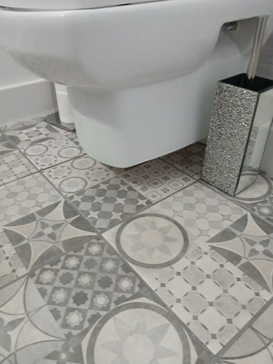 toilet concealed cistern