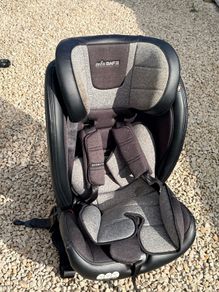 car seat  iso fix