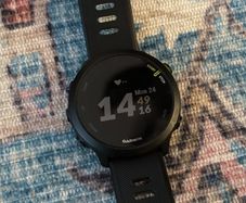 Garmin Forerunner 55 GPS Running Watch Black, Boxed and charger