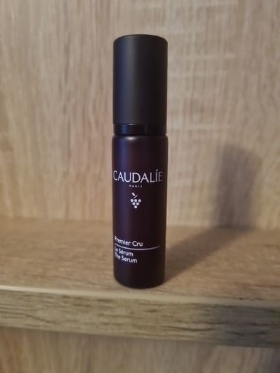 Caudalie Premier Cru The serum 10ml. 10e each. 10ml worth over 30e
