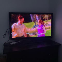 samsung tv 40 inch (not smart tv)