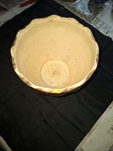 Victorian era Jardiniere Plant Pot Decorated with Floral Rose Patterns, Postage Available,
