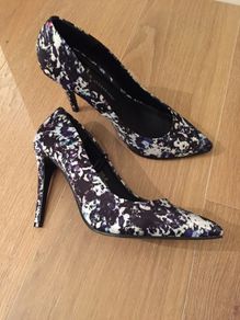 Atmosphere Floral Heels Size 40/41/7
