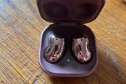 Samsung Buds AKG Live Mystic gold earphones