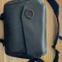 Black sling bag - excellent condition