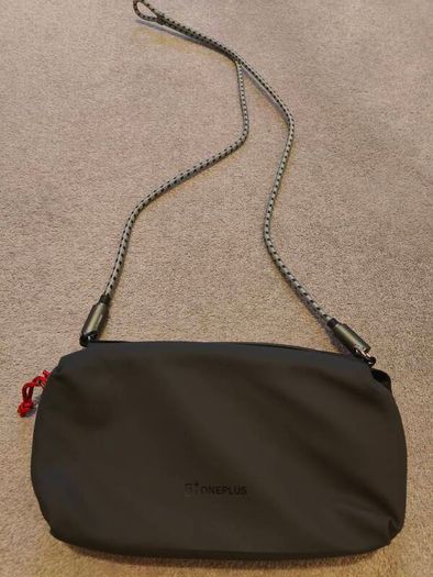 OnePlus Everyday Sling Bag