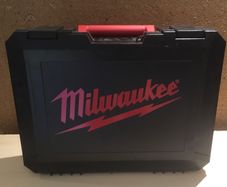 Milwaukee box