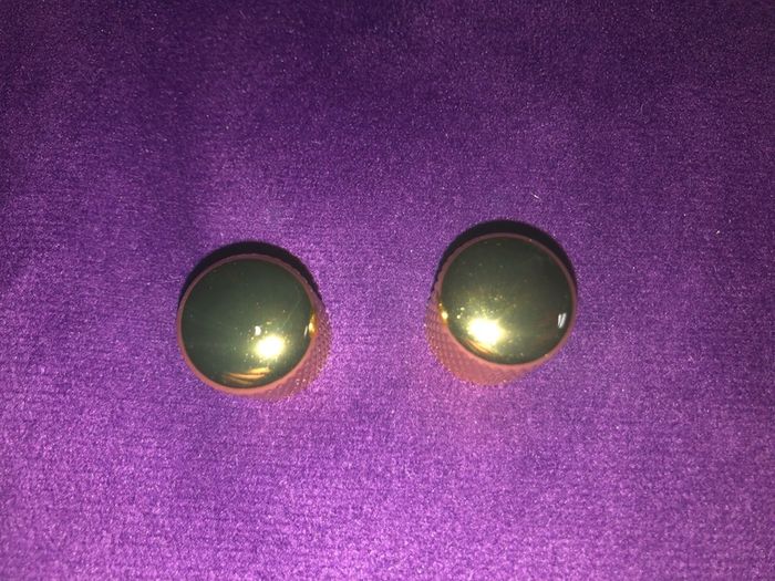 Guitar Gold Knobs Set Of 2 brand new