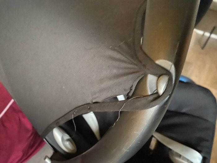 FREE maxi cosi cabriofix plus isofix base x 2 and and rain cover