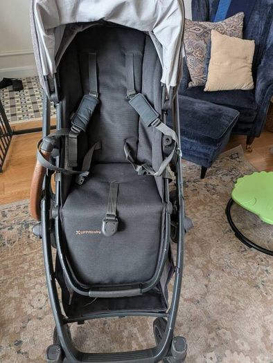 Uppababy Vista V2 Pushchair Frame Carrycot Toddler Seat plus accessories