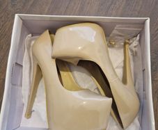 Koi Couture Nude Patent High Platform Stiletto Heels | UK 4 | Boxed
