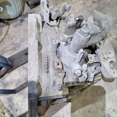 Opel zafira 1.7l  06-12 gearbox