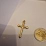 9ct gold cross Image 3
